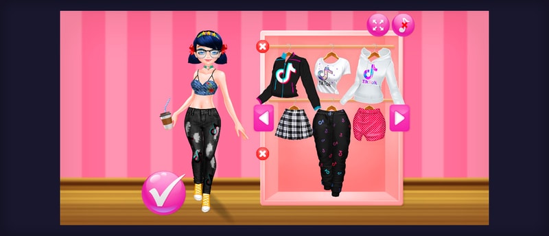 TikTok Girls vs Likee Girls - Dress Up Game for Girls